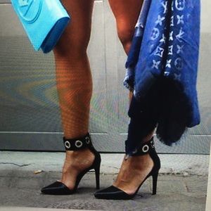 ZARA black shoes with ankle-strap detail heels S 8